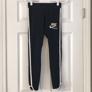 Nike leggings